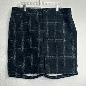 Under Armour Performance Men’s Shorts Size 38R Black Blue 10”